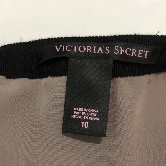 Victoria’s Secret Mini Skirt Women’s Size 10 - Picture 5 of 9